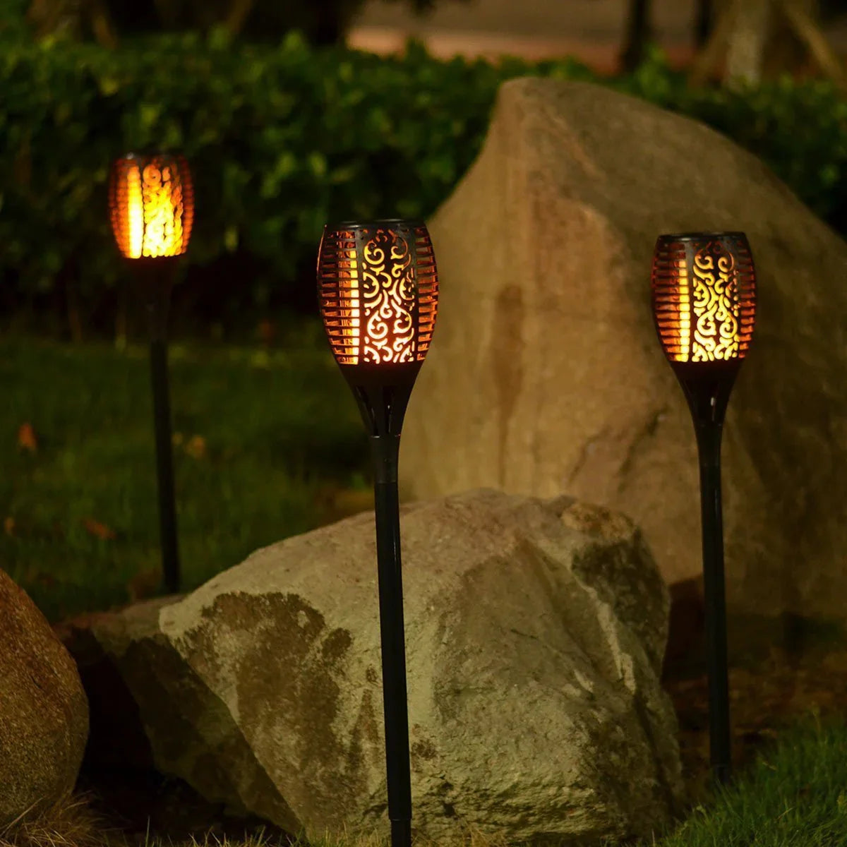 Solar Flame Garden Torch – Flickering Waterproof Outdoor Lantern Light