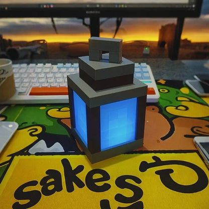Pixel Game Lantern – 16-Color LED Retro Gaming Lamp