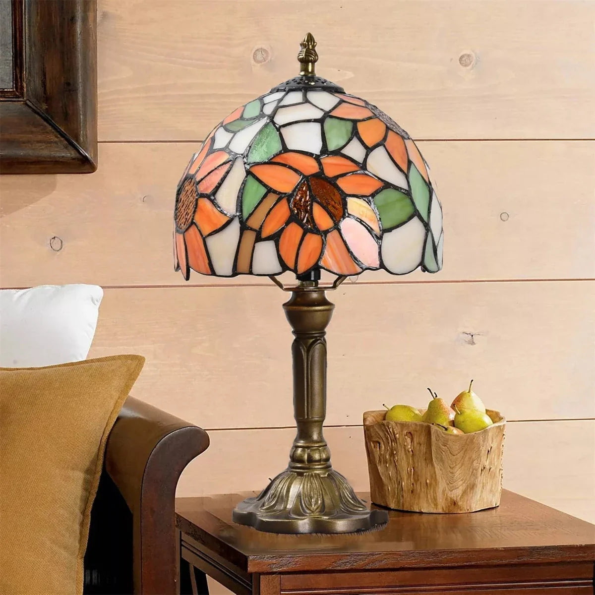 Antique Stained Glass Table Lamp – Vintage Baroque & Floral Lamp
